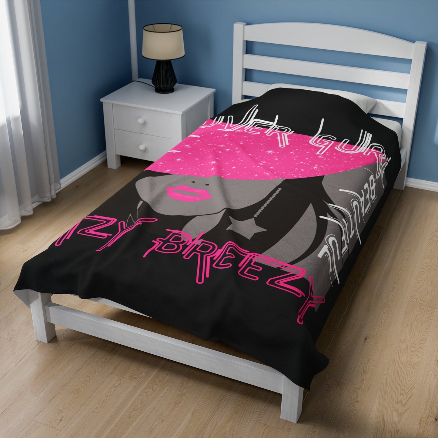 Own an Original: Black Cover Gurl Plush Blanket - Fashion Edition, Beautiful, Trendy Font, Perfect for Fashion-Forward Fashionistas