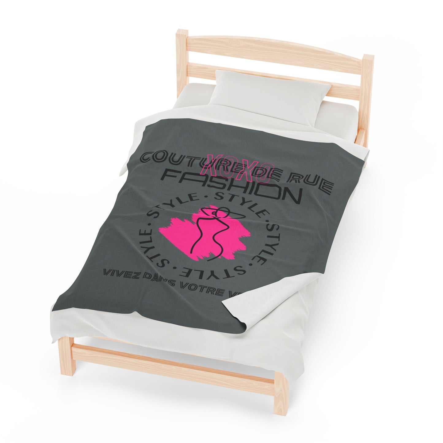 Fashionable XOXO Graphic Creative Expression Blanket - Dark Grey Couture De Rue Pink Splattered Plush Velveteen Blanket